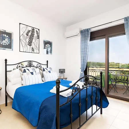 Villa Alnika Acacia By