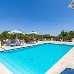 Vila Alnika Acacia By
