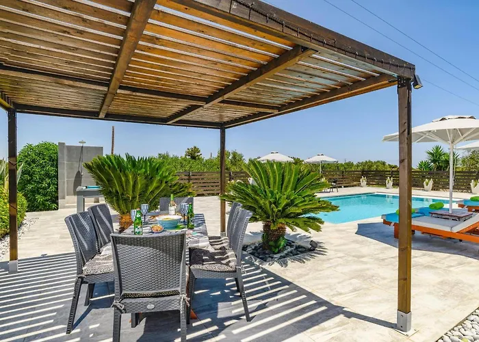 Villa Alnika Acacia By Lakhania