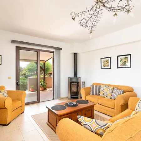 Vila Alnika Acacia By Lakhania